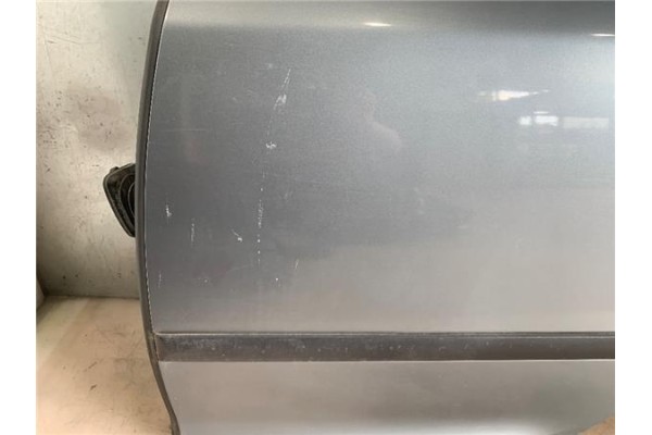 Recambio de puerta trasero izquierda para skoda octavia berlina (1z3) 1.9 tdi referencia OEM IAM 1Z5833055  