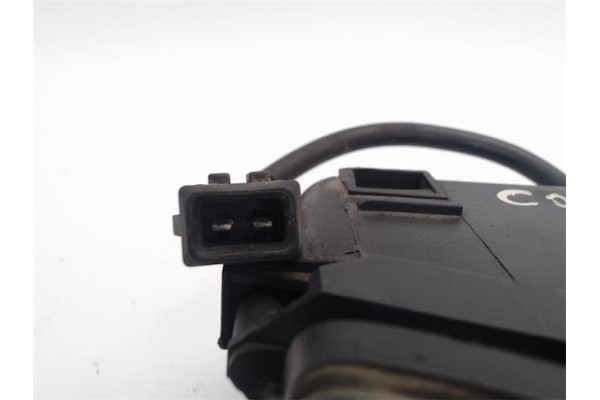 Recambio de faro antiniebla derecho para seat cordoba berlina (6k2) referencia OEM IAM RE96162200  