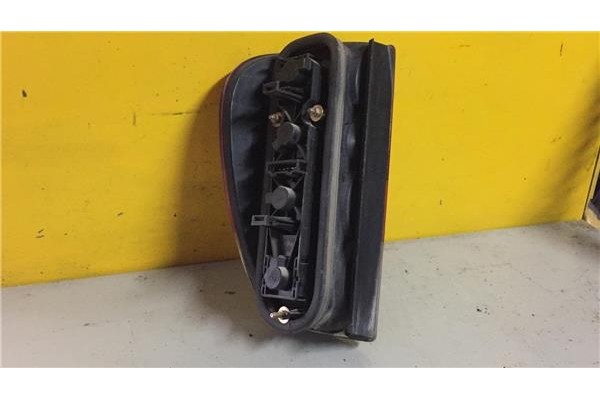 Recambio de piloto trasero derecho para seat inca (6k9) 1.9 d kombi cl referencia OEM IAM W06K945096 67723681  