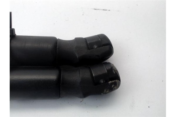 Recambio de amortiguador porton para opel corsa d 1.3 cdti referencia OEM IAM 9228UZ 13182537 