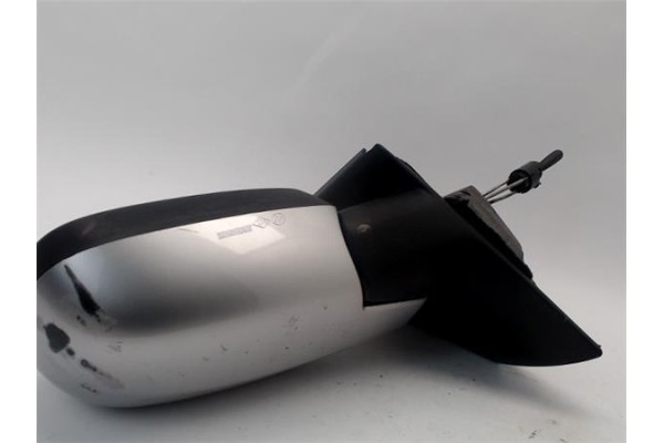 Recambio de retrovisor izquierdo para renault megane ii berlina 5p 1.5 confort authentique referencia OEM IAM 7701054685  