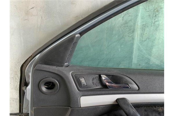 Recambio de puerta delantero derecha para skoda octavia berlina (1z3) 1.9 tdi referencia OEM IAM 1Z0831056  