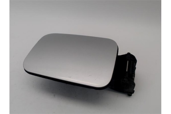 Recambio de tapa exterior combustible para renault megane ii berlina 5p 1.5 confort authentique referencia OEM IAM 8200073760  