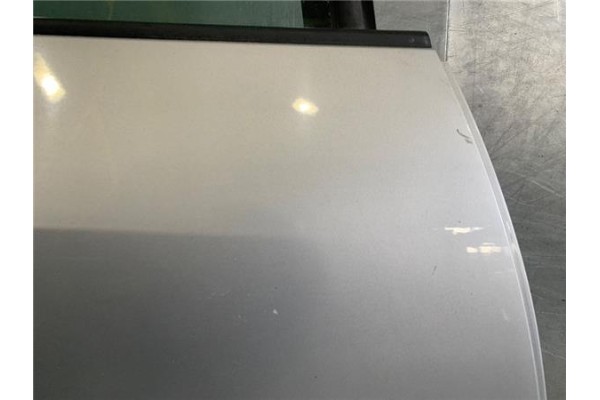 Recambio de puerta trasero derecha para seat ibiza berlina (6j5) 1.6 tdi referencia OEM IAM 6J8833056  