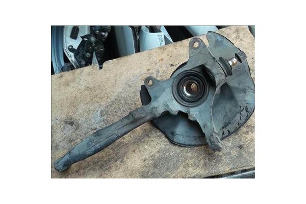 Recambio de mangueta delantero izquierda para rover 400 fastback (rt) 420 d referencia OEM IAM   