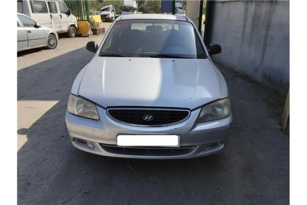 hyundai accent (lc)(2000) del año 