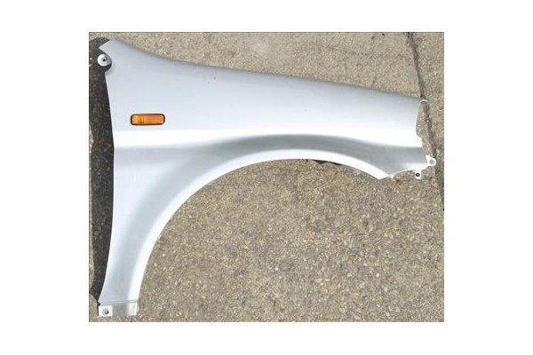 Recambio de aleta delantero derecha para honda hr-v (gh) 1.6 16v 4wd referencia OEM IAM 60211S2HG00ZZ  