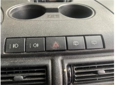 Recambio de interruptor luces emergencia para land rover freelander (ln) 2.0 hse familiar referencia OEM IAM YUE500120PUY YUE500