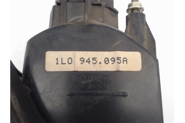 Recambio de piloto trasero izquierdo para seat toledo (1l) referencia OEM IAM 1L0945095A 96163700 