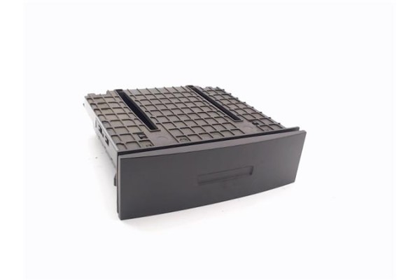 Recambio de portaobjetos consola central para citroen c2 1.4 hdi referencia OEM IAM 8214XK  