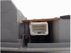 Recambio de luz delantero central techo para toyota prius (nhw20) híbrido basis referencia OEM IAM 8125048010  