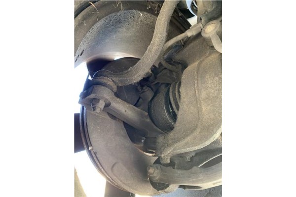 Recambio de mangueta delantero izquierda para peugeot 407 coupé 2.0 hdi referencia OEM IAM 364680  