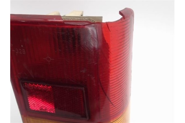 Recambio de piloto trasero derecho para seat terra referencia OEM IAM 19709334  