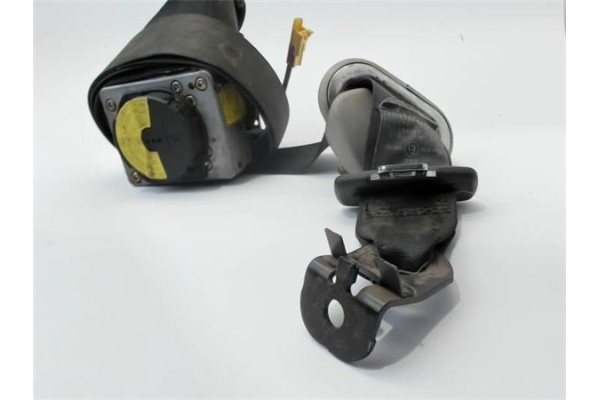 Recambio de retrovisor derecho para renault scenic ii (jm) 1.5 dci (jm02, jm13) referencia OEM IAM 7701068385  