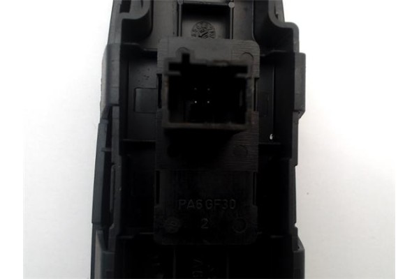Recambio de mando elevalunas delantero derecho para citroen c4 picasso 2.0 hdi referencia OEM IAM 96639377ZD  