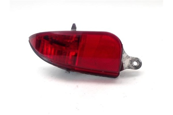 Recambio de piloto antiniebla trasero izquierdo para opel corsa c 1.7 cdti referencia OEM IAM 13118662  