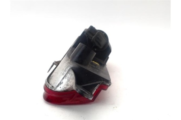 Recambio de piloto antiniebla trasero izquierdo para opel corsa c 1.7 cdti referencia OEM IAM 13118662  