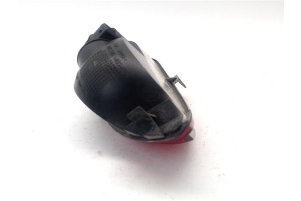 Recambio de piloto antiniebla trasero izquierdo para opel corsa c 1.7 cdti referencia OEM IAM 13118662  