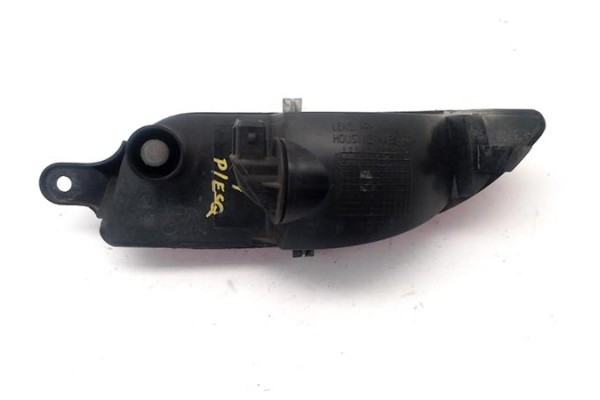 Recambio de piloto antiniebla trasero izquierdo para opel corsa c 1.7 cdti referencia OEM IAM 13118662  