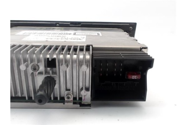 Recambio de radio / cd para bmw serie 1 berlina (e81/e87) 2.0 120d referencia OEM IAM 6959145  