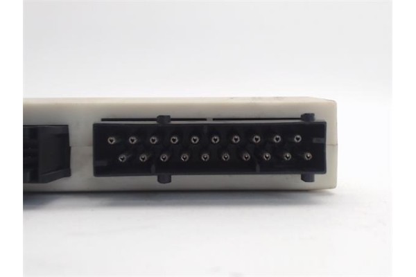 Recambio de centralita cierre para bmw serie 5 berlina (e39) 2.0 520i referencia OEM IAM (61356913519) (5DK007047-28) 