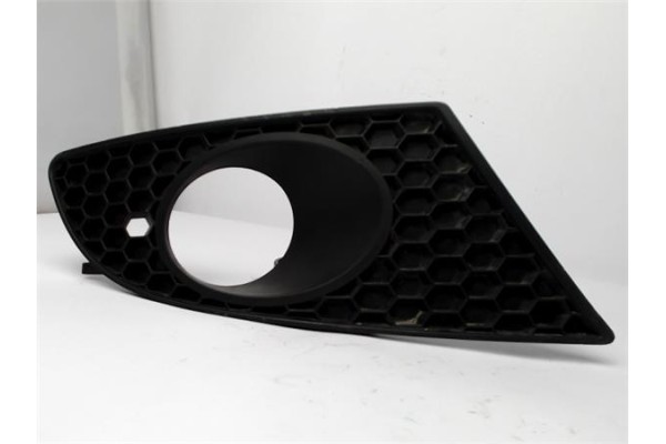 Recambio de rejilla paragolpes delantero derecha para seat leon (1p1) 1.9 tdi referencia OEM IAM   