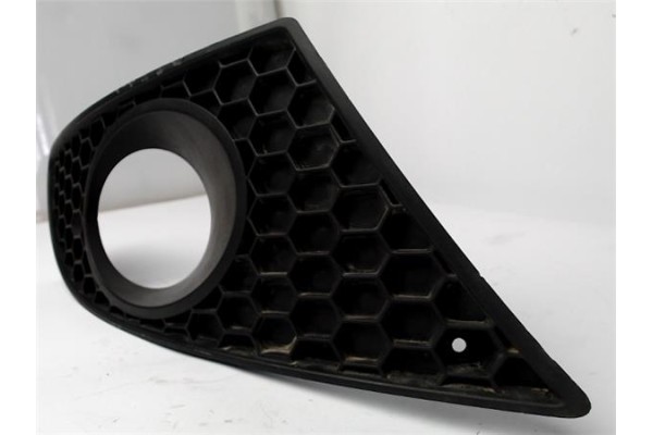 Recambio de rejilla paragolpes delantero derecha para seat leon (1p1) 1.9 tdi referencia OEM IAM   
