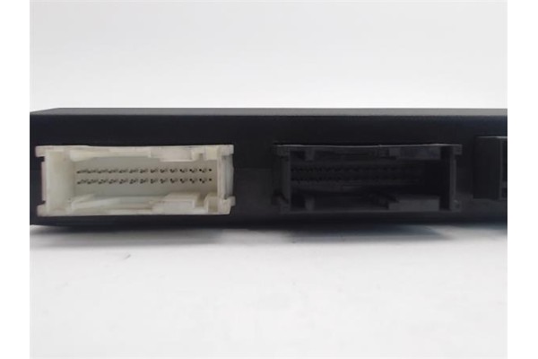 Recambio de centralita para bmw serie 5 berlina (e39) 2.0 520d lifestyle referencia OEM IAM (61358372141) (5DK007047-11) 