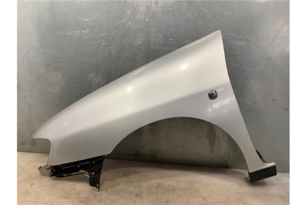 Recambio de aleta delantero izquierda para seat cordoba berlina (6k2) 1.6 referencia OEM IAM 6K0821021D  