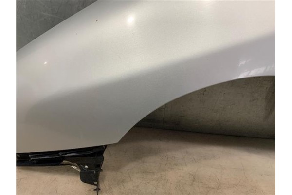 Recambio de aleta delantero izquierda para seat cordoba berlina (6k2) 1.6 referencia OEM IAM 6K0821021D  