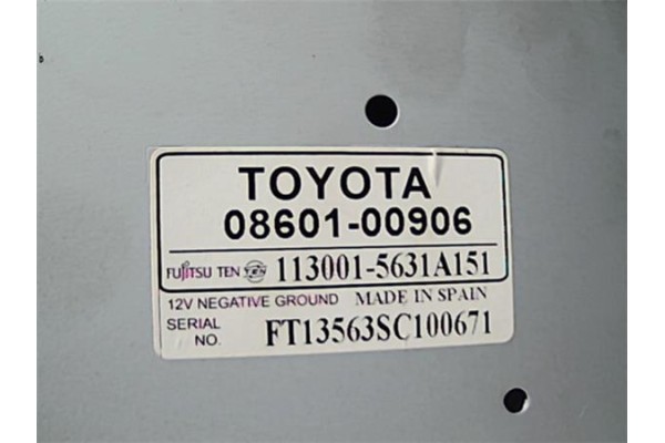 Recambio de cargador cd para toyota corolla (e12) 2.0 d-4d referencia OEM IAM 0860100906  