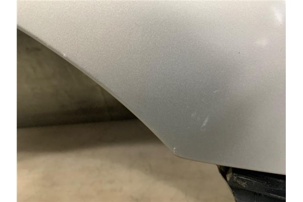 Recambio de aleta delantero derecha para seat cordoba berlina (6k2) 1.6 referencia OEM IAM 6K0821022D  