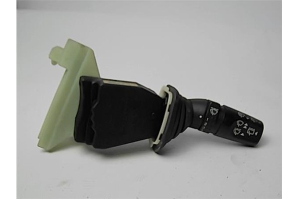 Recambio de mando limpiaparabrisas para ford mondeo ii ranchera familiar (bnp) 1.8 td referencia OEM IAM 97BG17K478FB  