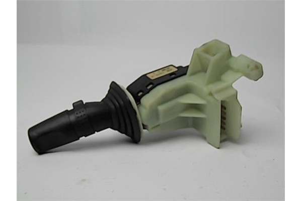 Recambio de mando limpiaparabrisas para ford mondeo ii ranchera familiar (bnp) 1.8 td referencia OEM IAM 97BG17K478FB  