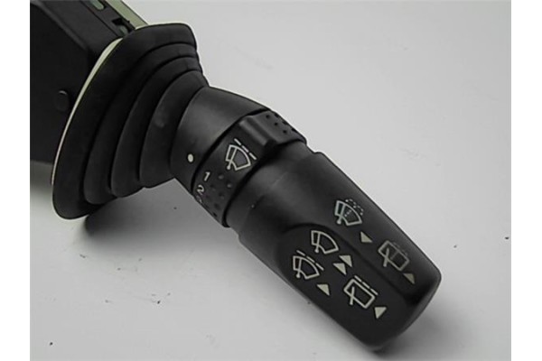 Recambio de mando limpiaparabrisas para ford mondeo ii ranchera familiar (bnp) 1.8 td referencia OEM IAM 97BG17K478FB  