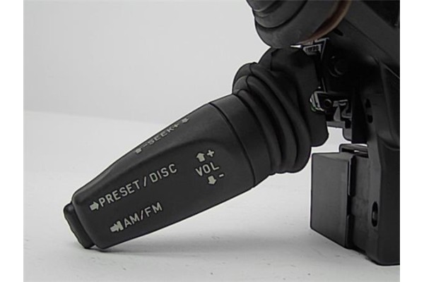 Recambio de mando intermitencia para ford mondeo ii ranchera familiar (bnp) 1.8 td referencia OEM IAM 97BG13B302AC  1087819 , FO