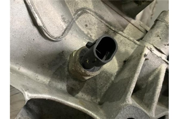 Recambio de caja cambios manual para opel astra h gtc 1.4 referencia OEM IAM 55355489  