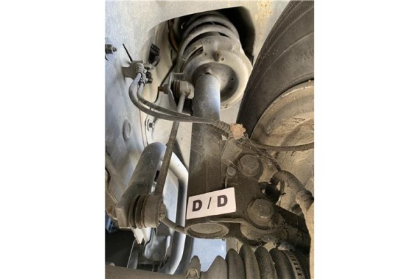 Recambio de amortiguador delantero derecho para mercedes-benz clase a (bm 169) 2.0 a 180 cdi (169.007) referencia OEM IAM A16932
