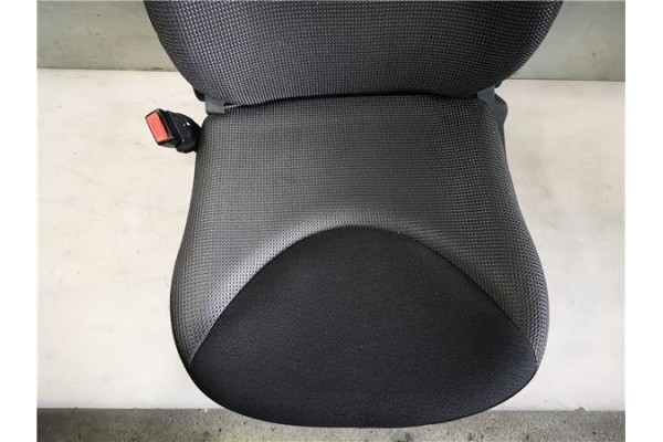 Recambio de asiento delantero izquierdo para citroen c2 1.1 referencia OEM IAM   