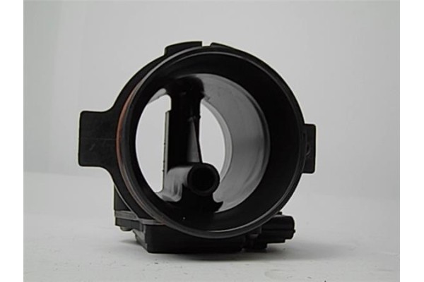Recambio de caudalimetro para ford mondeo ii ranchera familiar (bnp) 1.8 td referencia OEM IAM 97BP12B579AA  