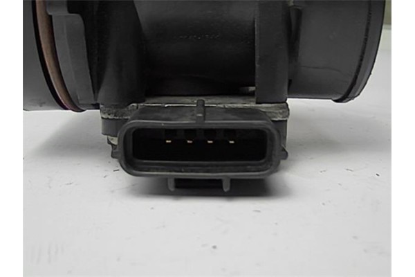 Recambio de caudalimetro para ford mondeo ii ranchera familiar (bnp) 1.8 td referencia OEM IAM 97BP12B579AA  
