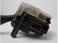 Recambio de mando limpiaparabrisas para toyota corolla (e12) 2.0 d-4d referencia OEM IAM 173647  