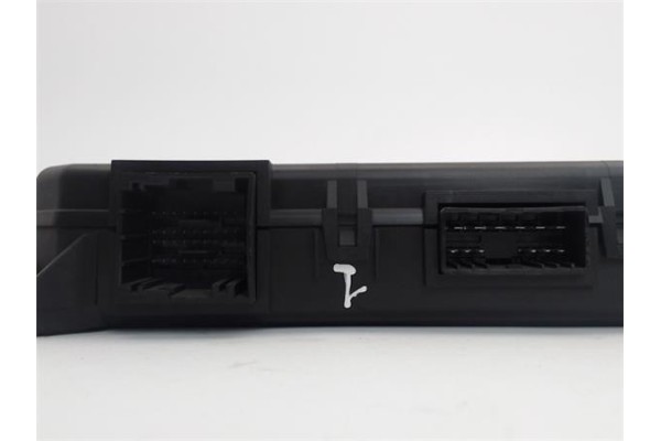 Recambio de centralita cierre para fiat stilo (192) 1.9 jtd 100 active referencia OEM IAM 46784224 NPP 1/F192 