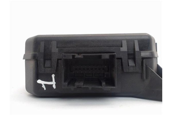 Recambio de centralita cierre para fiat stilo (192) 1.9 jtd 100 active referencia OEM IAM 46784224 NPP 1/F192 