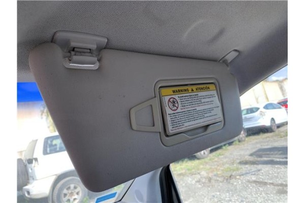 Recambio de parasol derecho para mercedes-benz clase a (bm 169) 2.0 a 180 cdi (169.007) referencia OEM IAM A1698100210  