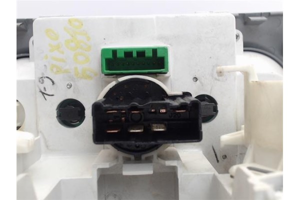 Recambio de mandos calefaccion / a.a. para nissan pixo (uao) 1.0 visia referencia OEM IAM 275114A00K  