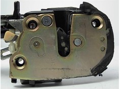 Recambio de cerradura puerta trasero derecha para toyota corolla (e12) 2.0 d-4d referencia OEM IAM 6905012350  