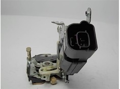 Recambio de cerradura puerta trasero derecha para toyota corolla (e12) 2.0 d-4d referencia OEM IAM 6905012350  