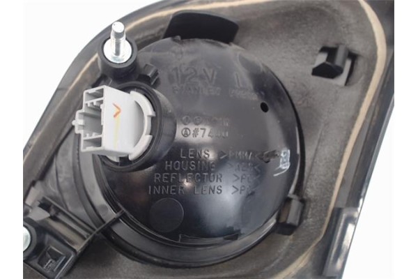 Recambio de piloto portón trasero izquierdo para mazda 3 berlina (bk) referencia OEM IAM   