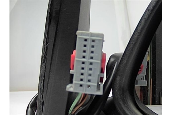 Recambio de retrovisor electrico derecho para fiat stilo (192) 1.2 16v (192_xa1b) referencia OEM IAM 01704608000  